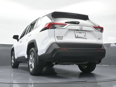Used 2025 Toyota RAV4 XLE w/ Convenience Package FWD image 60
