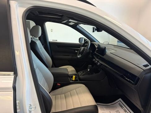 Used 2024 Honda CR-V Sport Touring image 36