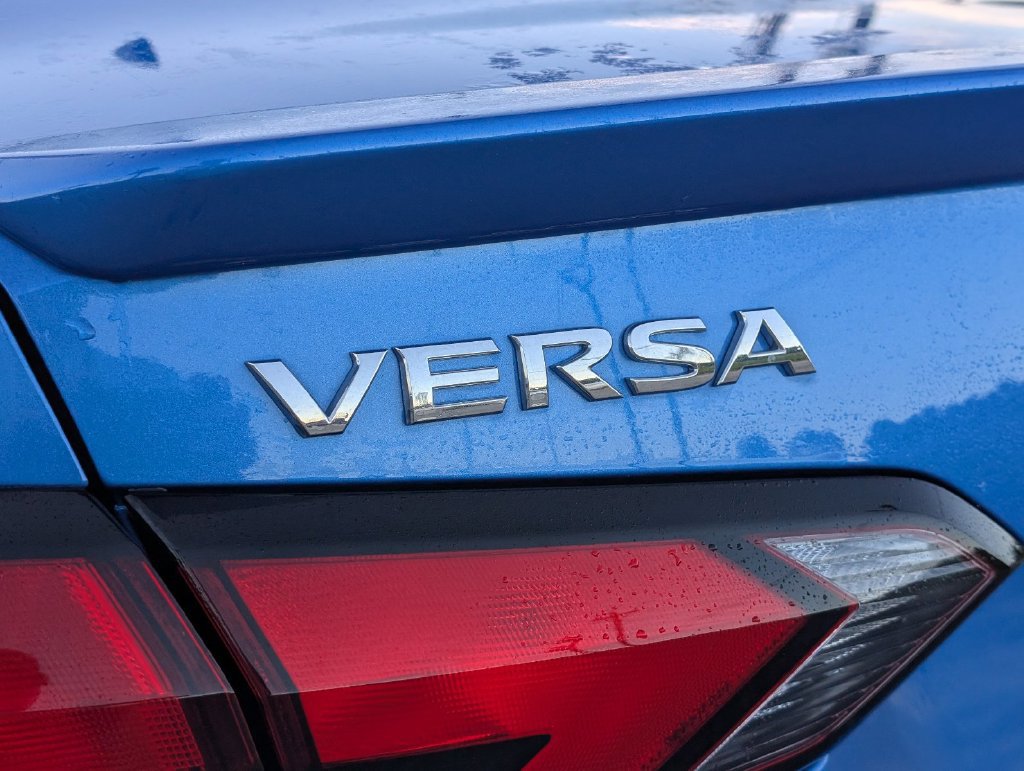 Used 2024 Nissan Versa SR w/ Trunk Package FWD image 5