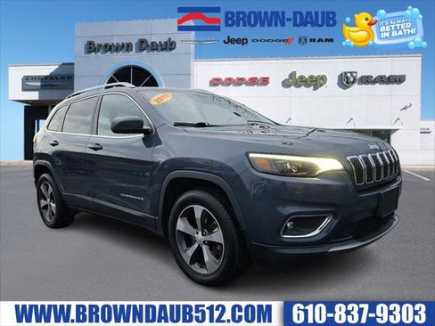 Certified 2019 Jeep Cherokee Limited image 1