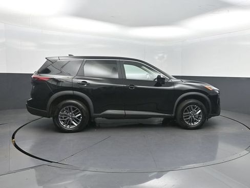 Used 2026 Nissan Rogue SV AWD/4WD image 27