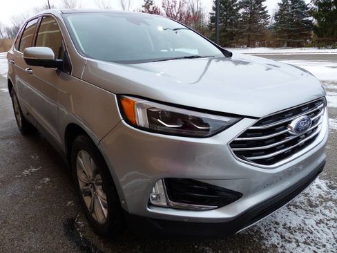 Used 2023 Ford Edge Titanium w/ Equipment Group 301A image 11