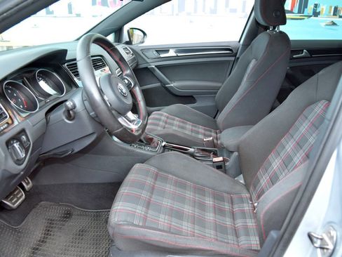 Used 2017 Volkswagen GTI S image 16