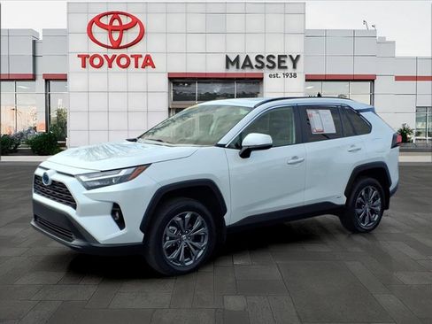 Used 2024 Toyota RAV4 XLE Premium w/ Weather Package image 29