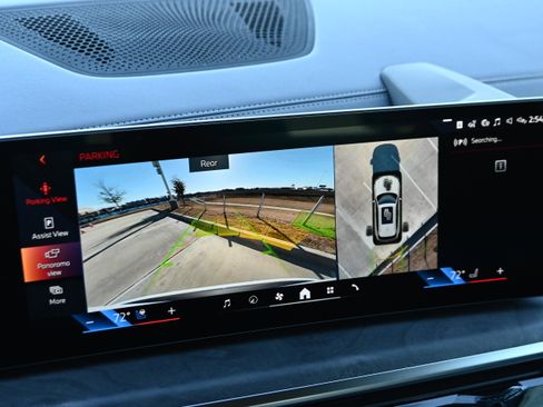 New 2026 BMW X5 sDrive40i w/ Climate Comfort Package image 11