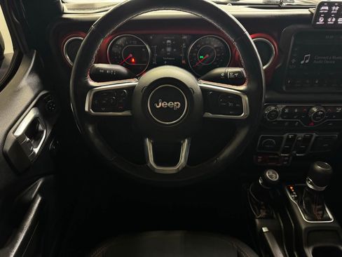 Used 2021 Jeep Gladiator Rubicon AWD/4WD image 14
