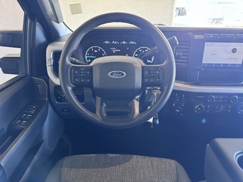 Used 2024 Ford F250 XLT image 14