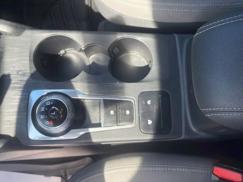 Used 2020 Ford Escape SE AWD/4WD image 23