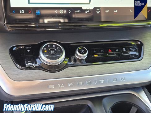 Certified 2025 Ford Expedition Platinum AWD/4WD image 27