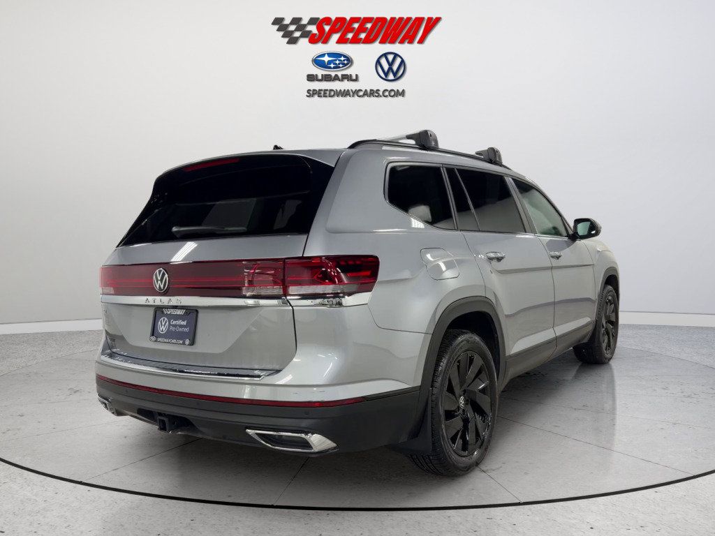 Certified 2026 Volkswagen Atlas SE FWD image 6