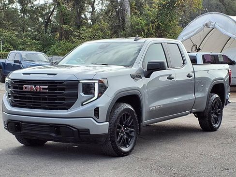 Used 2023 GMC Sierra 1500 Pro w/ Graphite Edition image 3