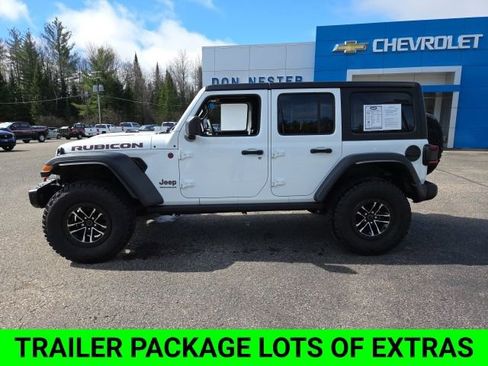 Used 2024 Jeep Wrangler Unlimited Rubicon w/ XTREMEE 35" Tire Package image 6