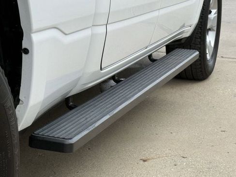 Used 2022 RAM 1500 Big Horn RWD image 10