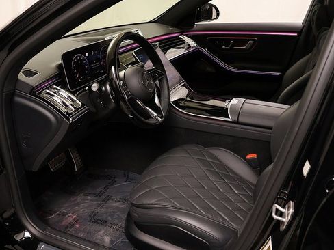 Certified 2025 Mercedes-Benz S 580 S 580 image 11