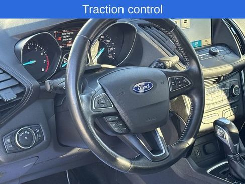 Used 2019 Ford Escape SE image 17