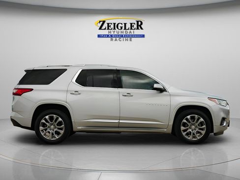 Used 2018 Chevrolet Traverse Premier w/ LPO, 'HIT The Road' Package AWD/4WD image 8