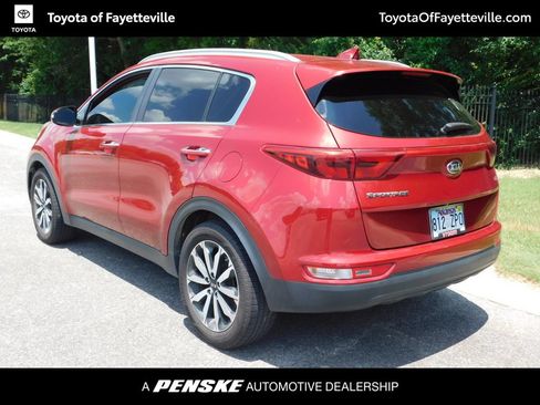 Used 2018 Kia Sportage EX FWD image 3