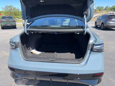 New 2026 Nissan Sentra SR w/ Floor Mat Package image 30