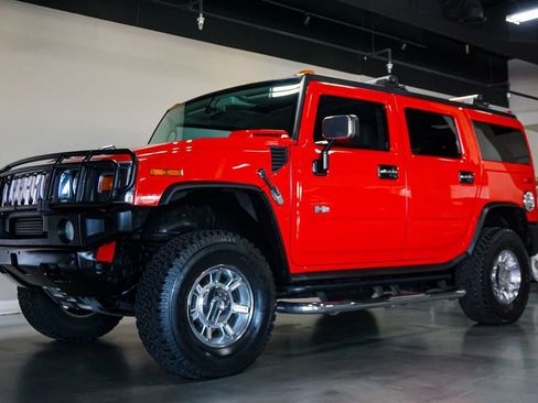 Used 2004 HUMMER H2 AWD/4WD image 3