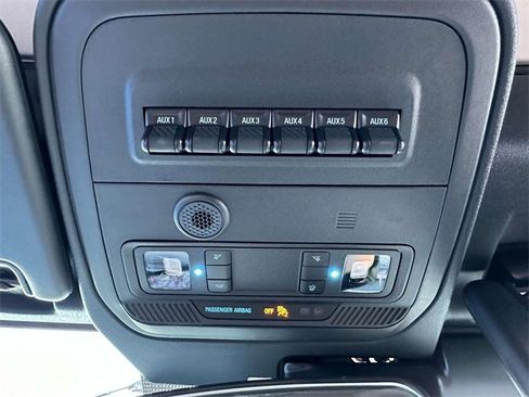 Used 2025 Ford Bronco Big Bend w/ Black Diamond Package image 31