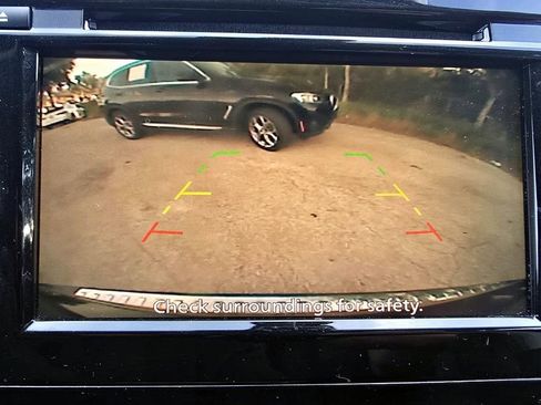 Used 2020 Nissan Rogue SV image 16