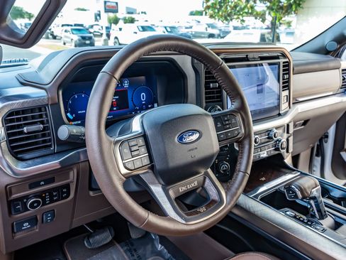 Used 2025 Ford F150 King Ranch w/ FX4 Off-Road Package AWD/4WD image 17