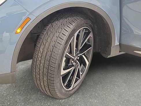 Certified 2024 Lincoln Corsair Reserve AWD/4WD image 28