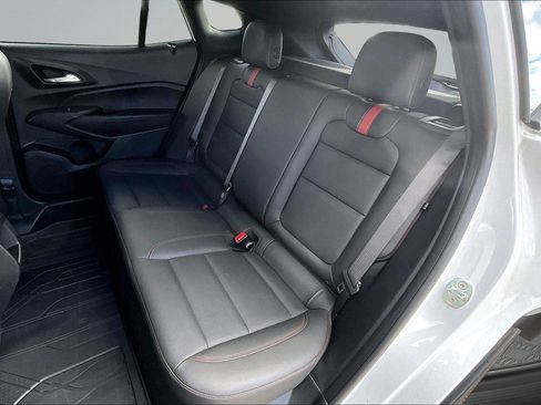 Used 2024 Chevrolet Trax RS w/ Driver Confidence Package FWD image 26