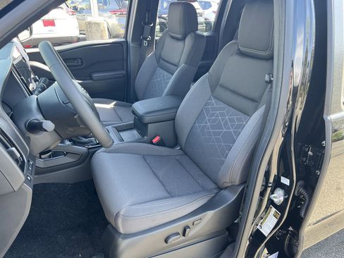 New 2026 Nissan Frontier SV w/ SV Convenience Package image 16