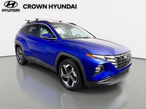 Certified 2023 Hyundai Tucson Limited w/ Winter Package AWD/4WD image 3
