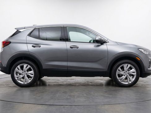 Used 2025 Buick Encore GX Preferred FWD image 11