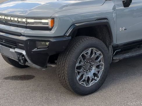 New 2025 GMC Hummer EV 3X image 14