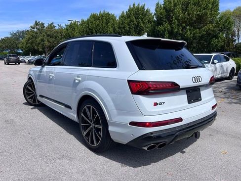 Used 2023 Audi SQ7 Prestige AWD/4WD image 4