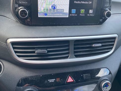 Used 2021 Hyundai Tucson Ultimate w/ Cargo Package FWD image 5