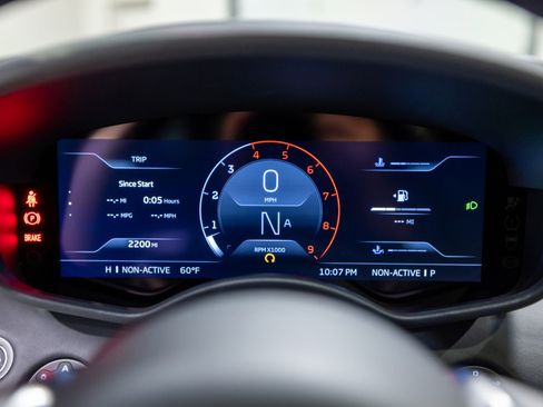 Used 2023 McLaren GT image 34