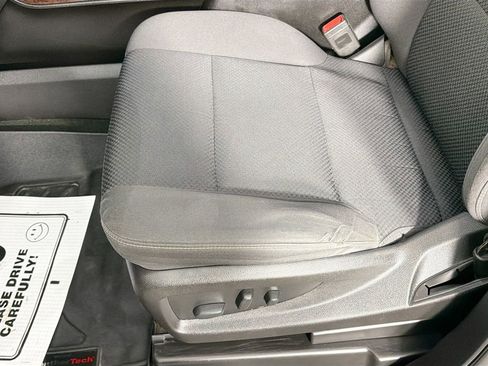 Used 2018 GMC Sierra 1500 SLE image 18