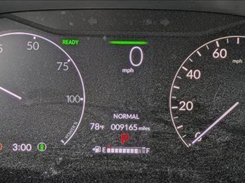 Used 2025 Honda CR-V Sport-L image 11