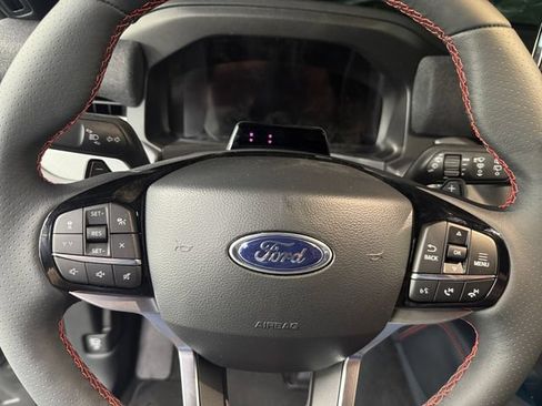 Used 2026 Ford Explorer ST AWD/4WD image 19