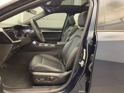 New 2025 Jeep Wagoneer S Limited image 18