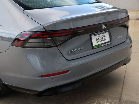 Used 2023 Honda Accord EX-L image 46