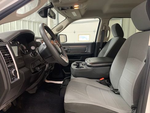 Used 2023 RAM 1500 Classic SLT w/ Electronics Group image 4