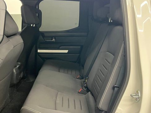 Used 2024 Toyota Tacoma TRD Sport w/ TRD Sport Upgrade Package image 10