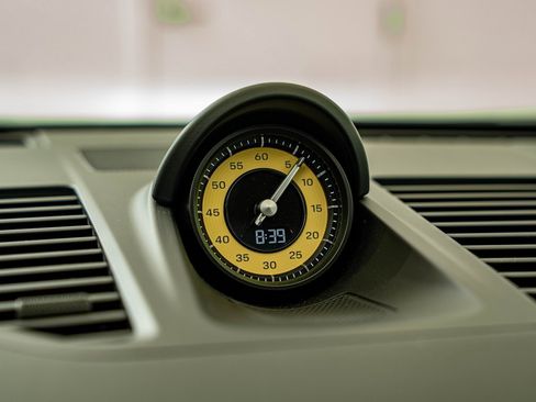 Certified 2026 Porsche 911 Carrera GTS image 37