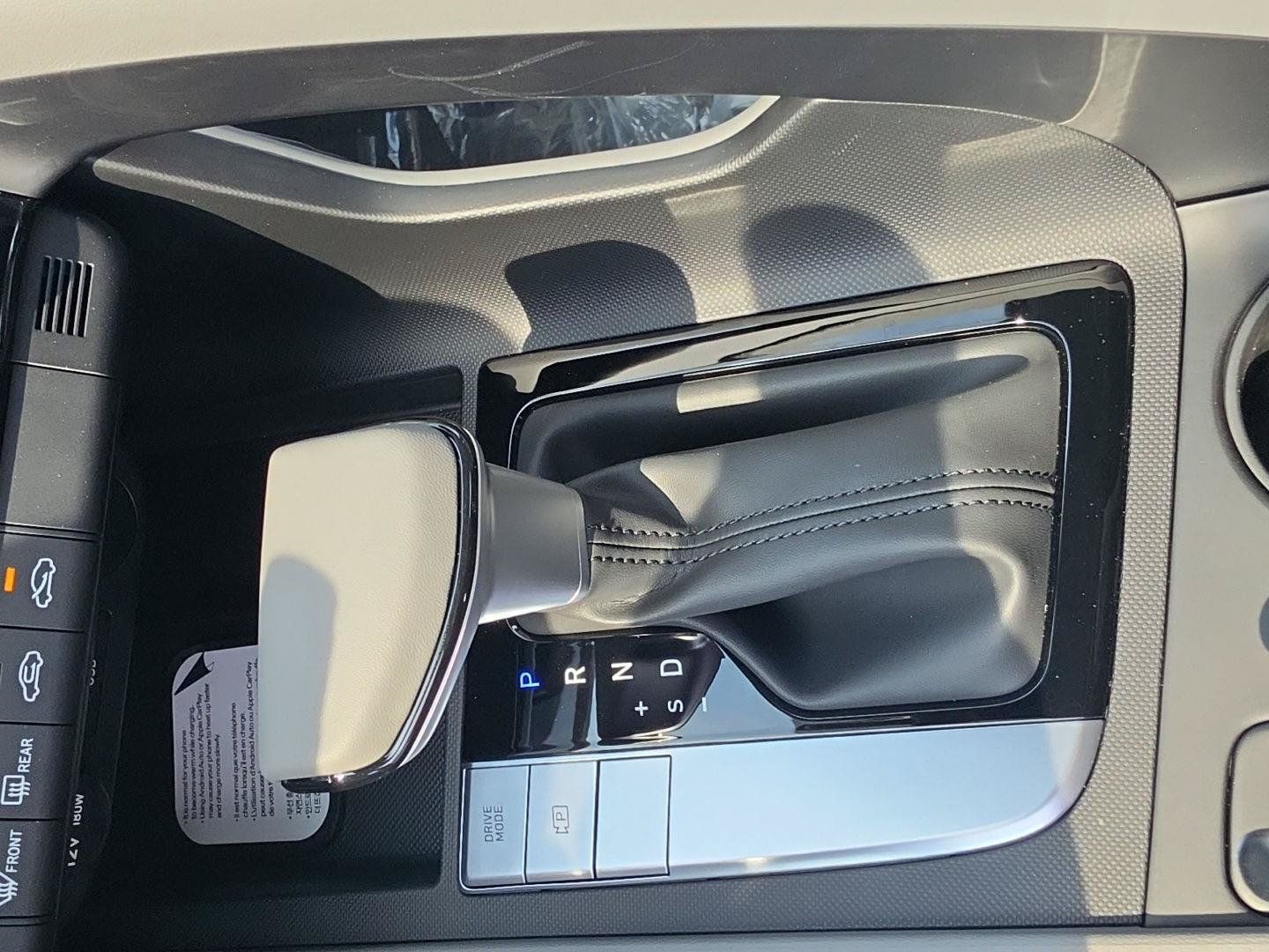 New 2026 Hyundai Elantra Sport FWD image 13