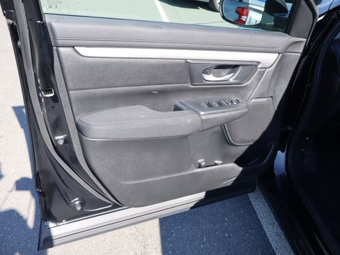 Used 2019 Honda CR-V LX image 15