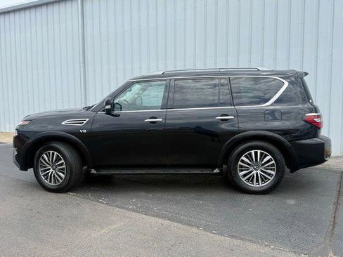 Used 2022 Nissan Armada SV w/ SV Appearance Package RWD image 1