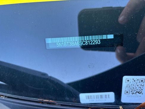 Used 2025 Nissan Rogue SV image 9