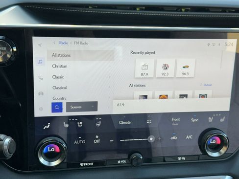 Used 2023 Lexus RX 350 w/ Accessory Package (Z1) AWD/4WD image 21