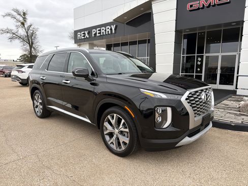 Used 2022 Hyundai Palisade SEL w/ Premium Package image 2