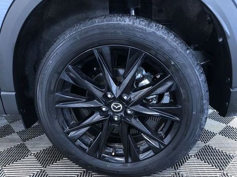 Used 2025 MAZDA CX-5 Carbon Edition image 17